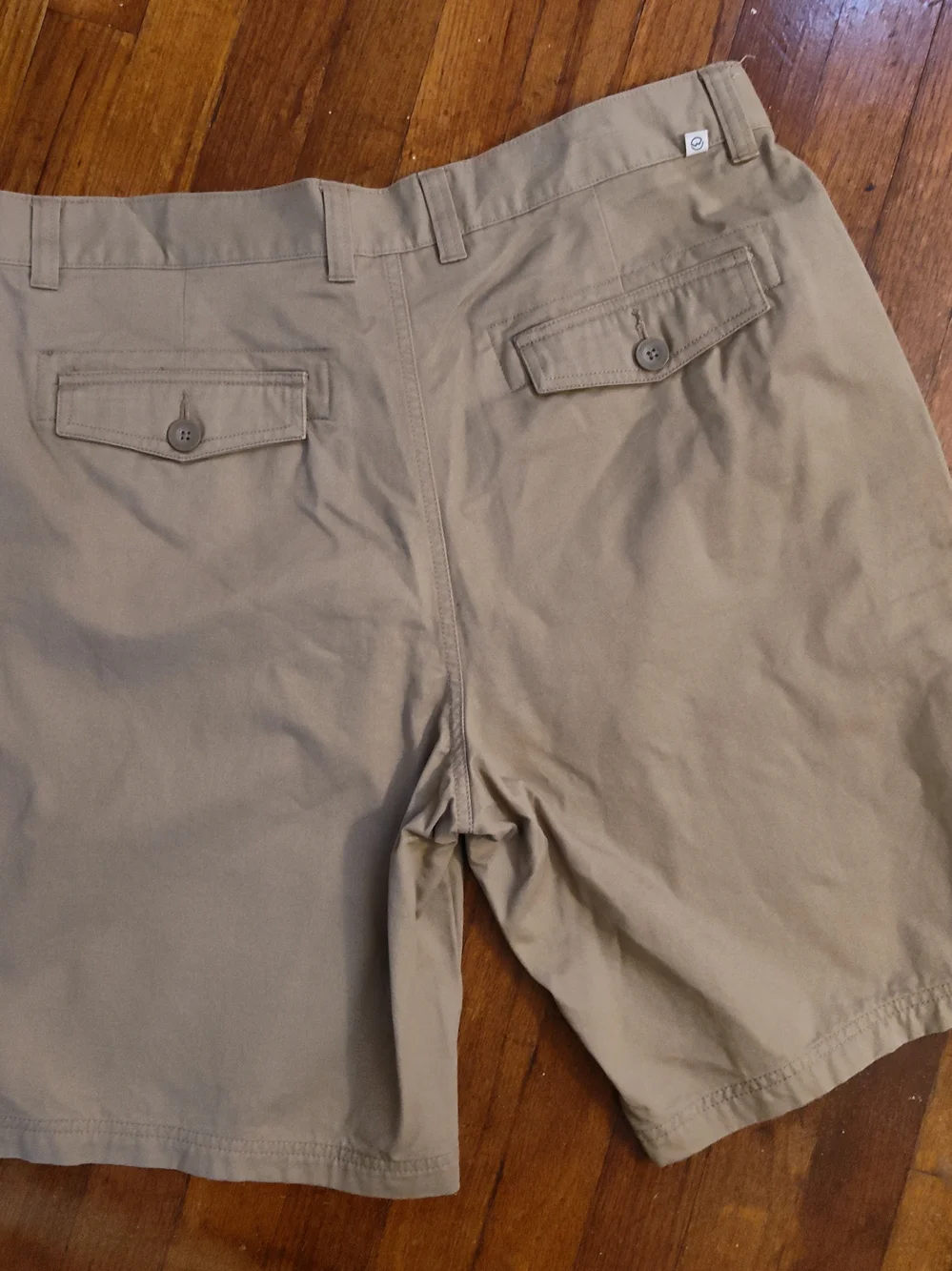 Magellan Outdoors Men's Tan Flat Front Shorts